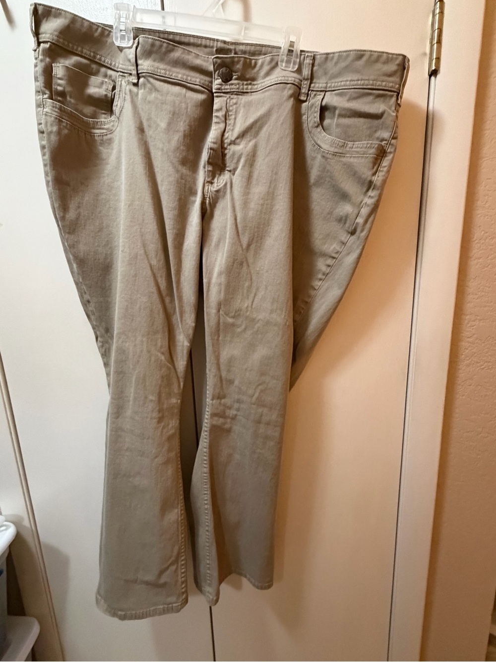 Riders by Lee Women's Midrise Boot Cut Pants in Light Khaki